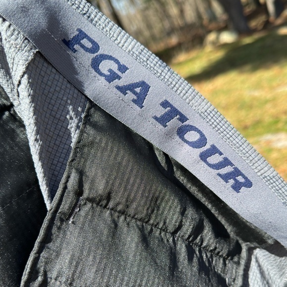 PGA Tour Men's Golf Shorts - Gray Geometric Pattern with Palm Trees (Size 38) - Picture 10 of 11